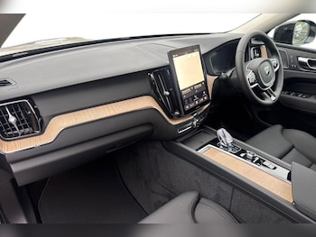 Used Volvo XC60 2026 for sale - 77449803: Photo