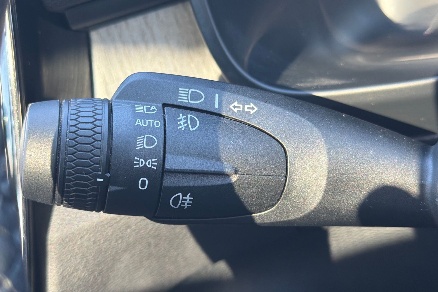 Used Volvo XC40 2025 for sale - 77619125: Photo 24