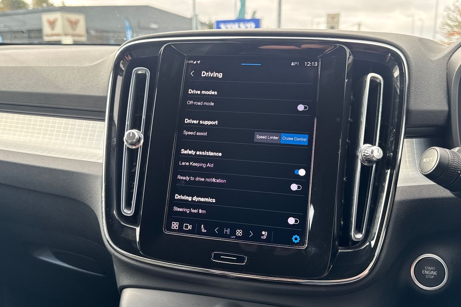 Used Volvo XC40 2022 for sale - 76079237: Photo 24