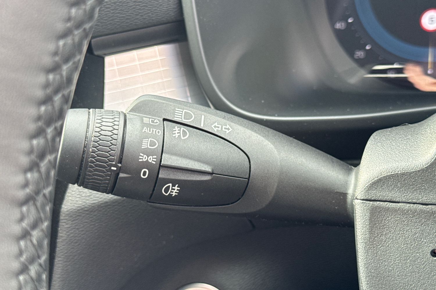 Used Volvo XC40 2022 for sale - 76079237: Photo 28