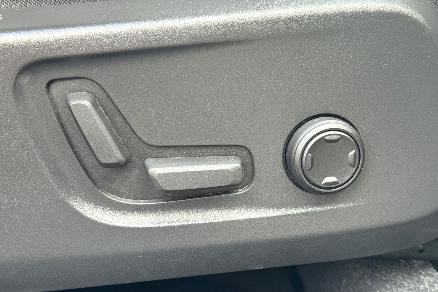 Used Volvo XC40 2022 for sale - 76079237: Photo 33