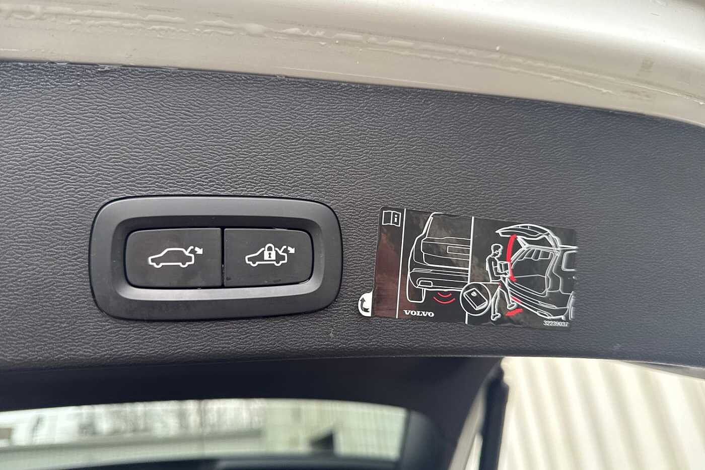 Used Volvo XC40 2020 for sale - 78042001: Photo 39