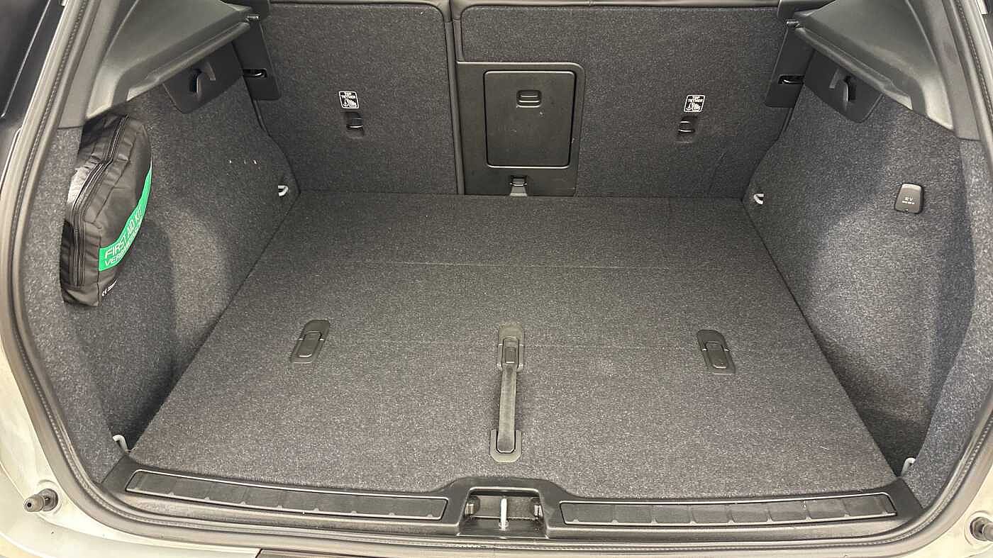 Used Volvo XC40 2025 for sale - 78165783: Photo 14