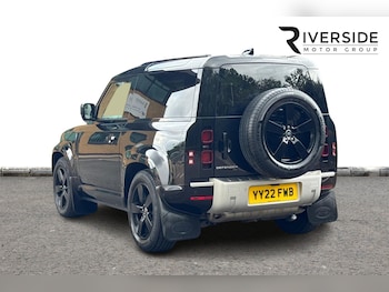 Used Land Rover Defender 2022 for sale - 75715354: Photo