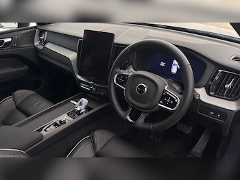 Used Volvo XC60 2025 for sale - 78456432: Photo