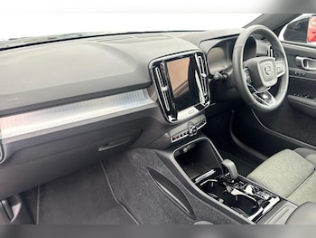 Used Volvo XC40 2022 for sale - 79468793: Photo