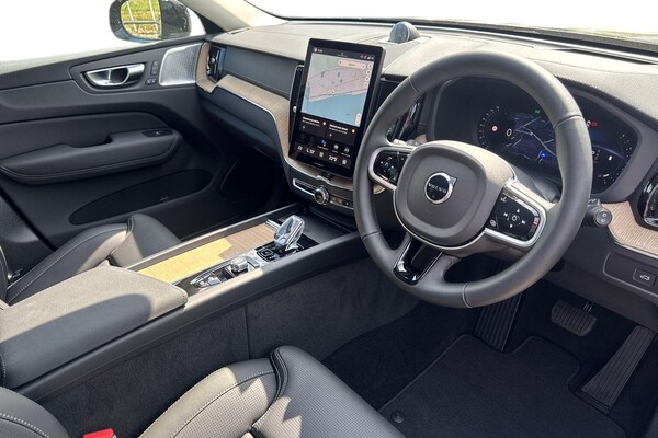 Used Volvo XC60 2025 for sale - 75467900: Photo 10