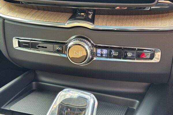 Used Volvo XC60 2025 for sale - 75467900: Photo 14