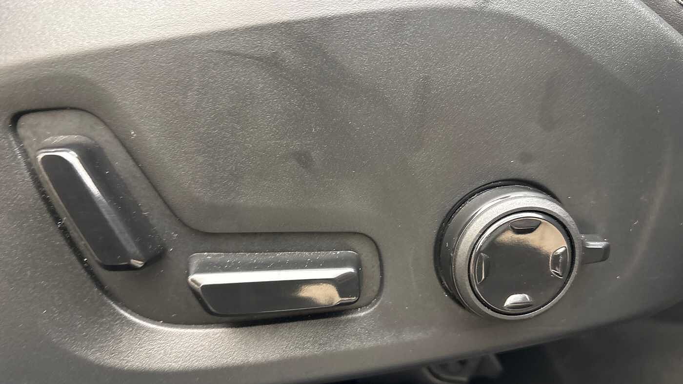 Used Volvo XC60 2025 for sale - 78165781: Photo 28