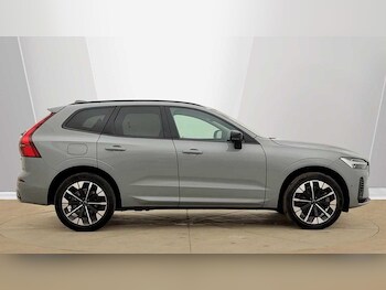 Used Volvo XC60 2025 for sale - 78165781: Photo