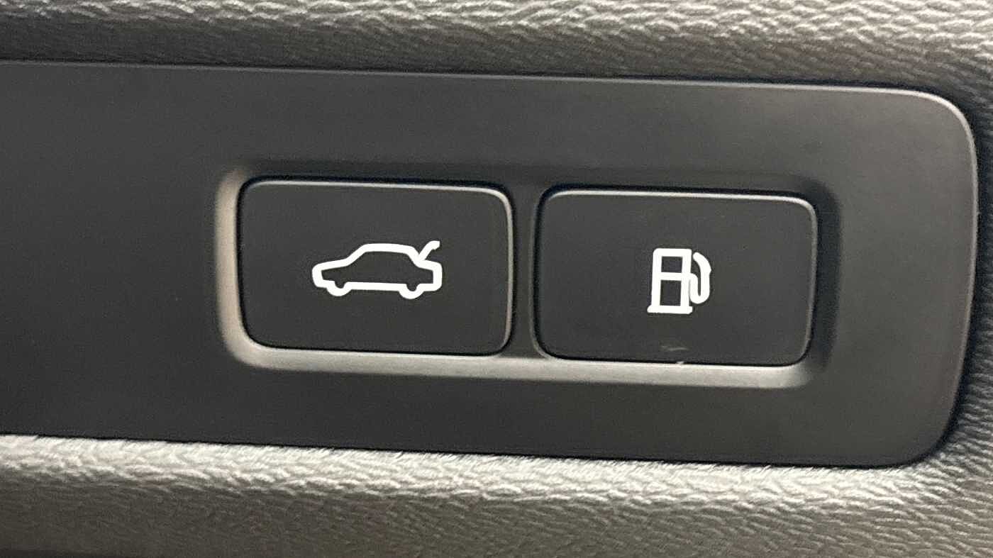 Used Volvo XC60 2025 for sale - 78165781: Photo 30