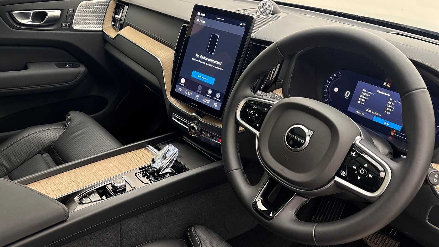 Used Volvo XC60 2025 for sale - 78165781: Photo 9