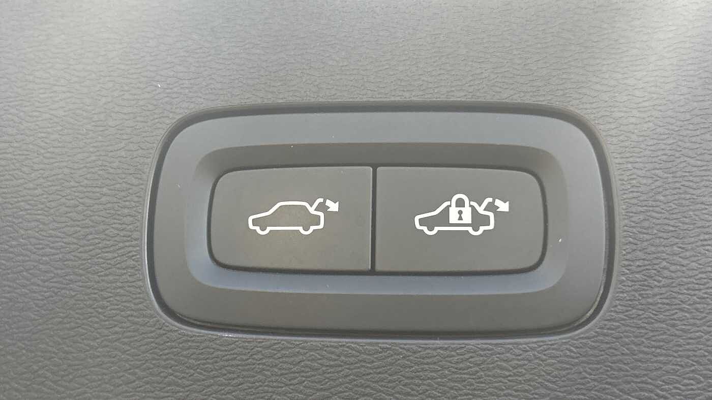 Used Volvo V60 2025 for sale - 77380967: Photo 19