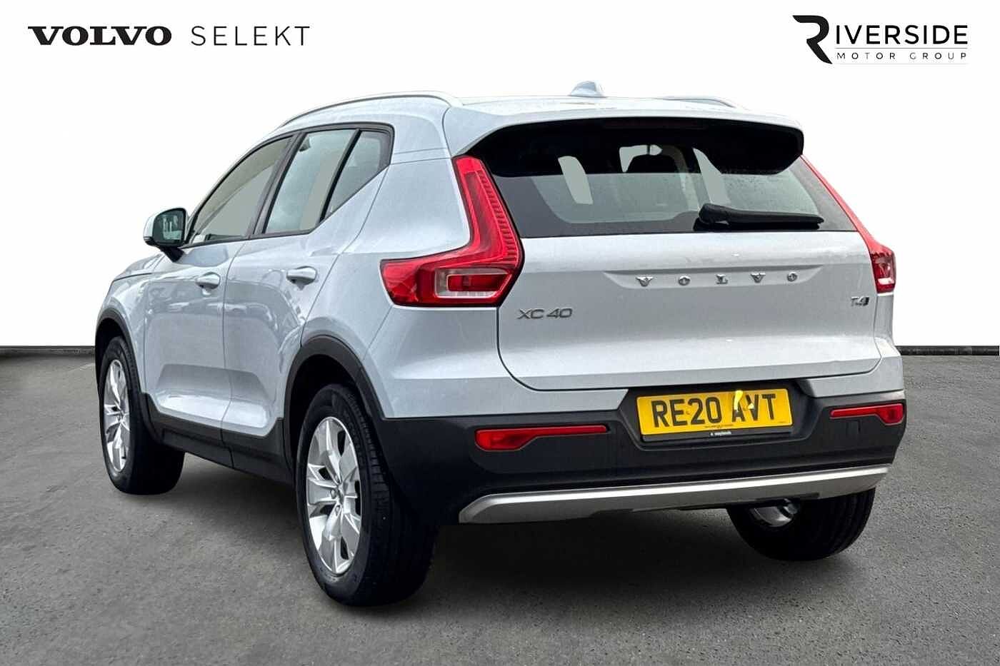 Used Volvo XC40 2020 for sale - 76894819: Photo 3