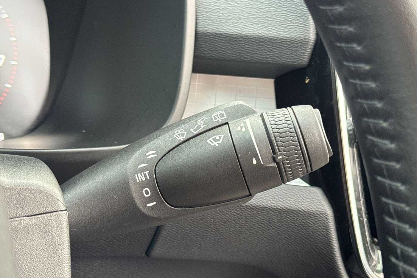 Used Volvo XC40 2020 for sale - 76894819: Photo 30