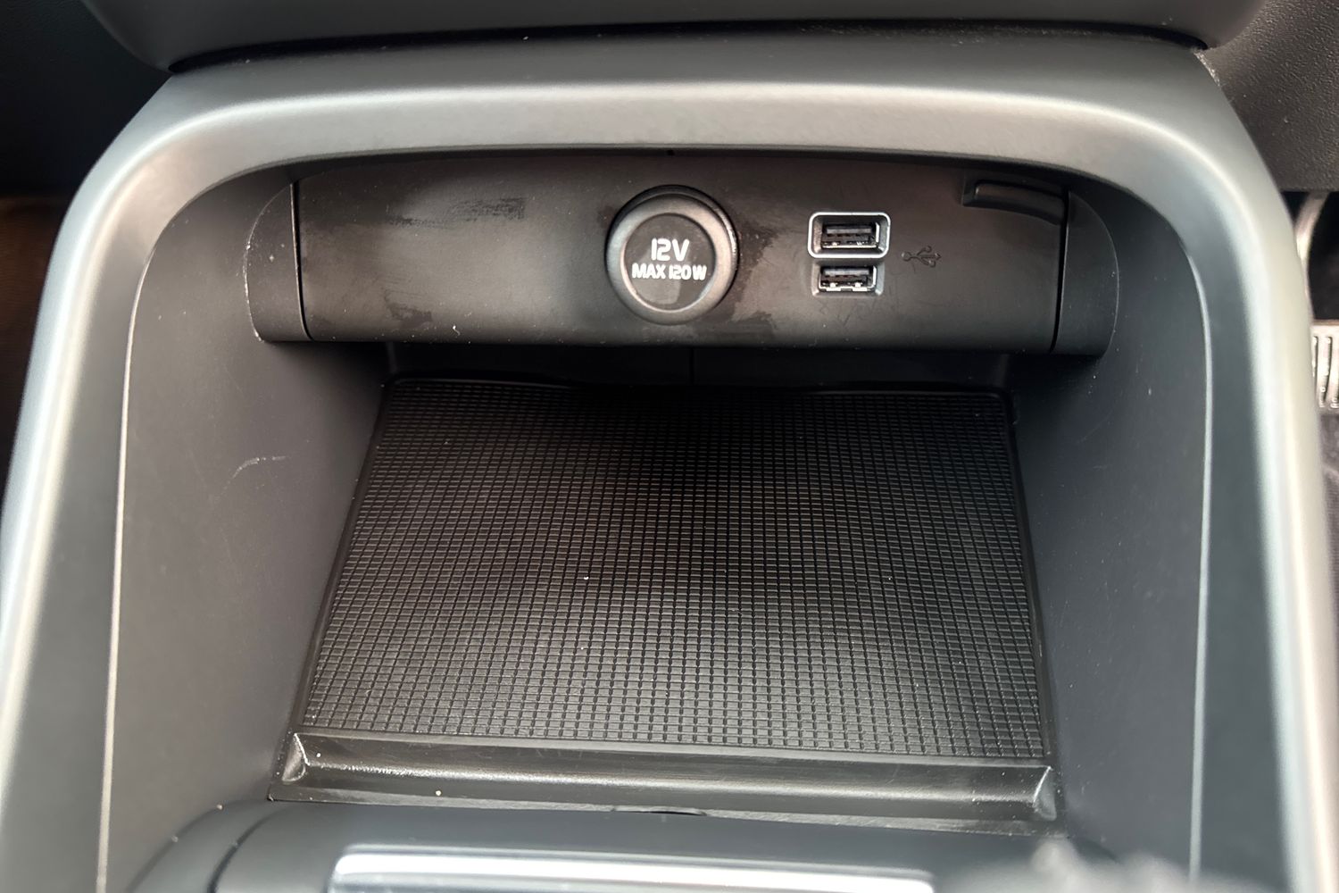 Used Volvo XC40 2020 for sale - 76894819: Photo 34