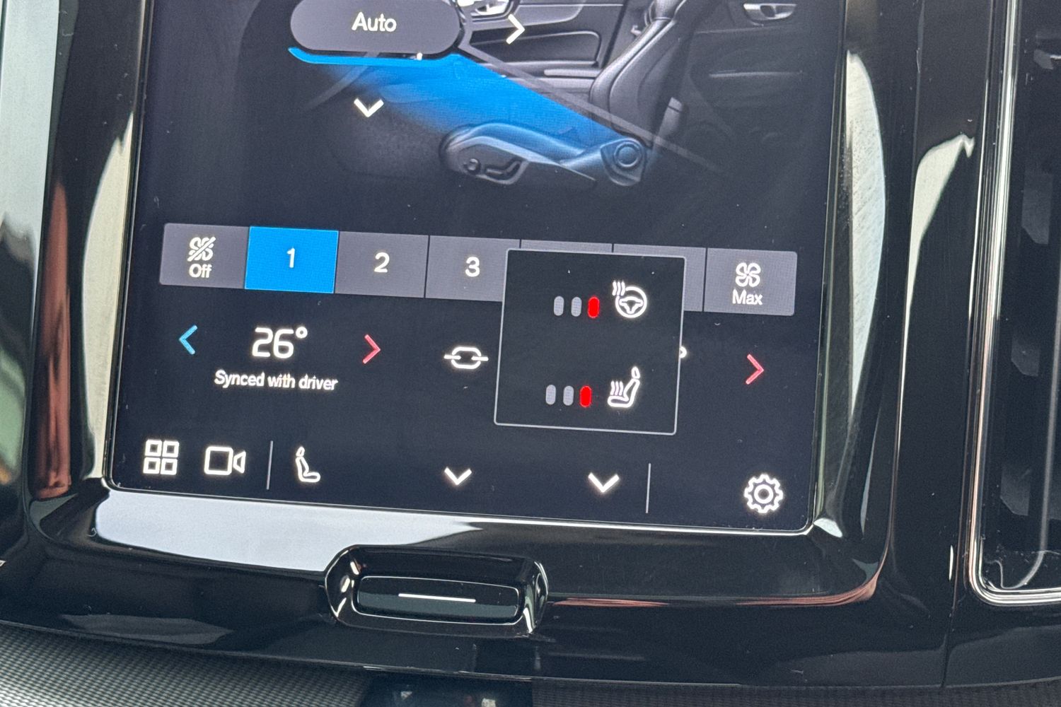 Used Volvo XC60 2025 for sale - 76817842: Photo 24