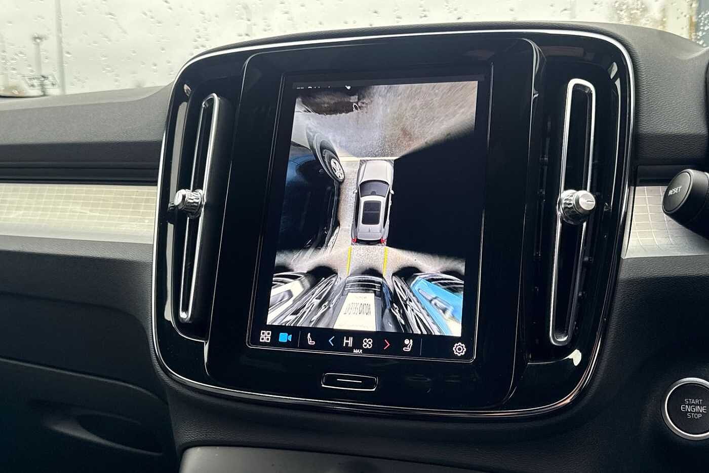 Used Volvo XC40 2023 for sale - 76302391: Photo 16