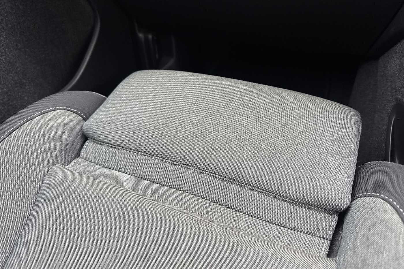 Used Volvo XC40 2023 for sale - 76302391: Photo 32