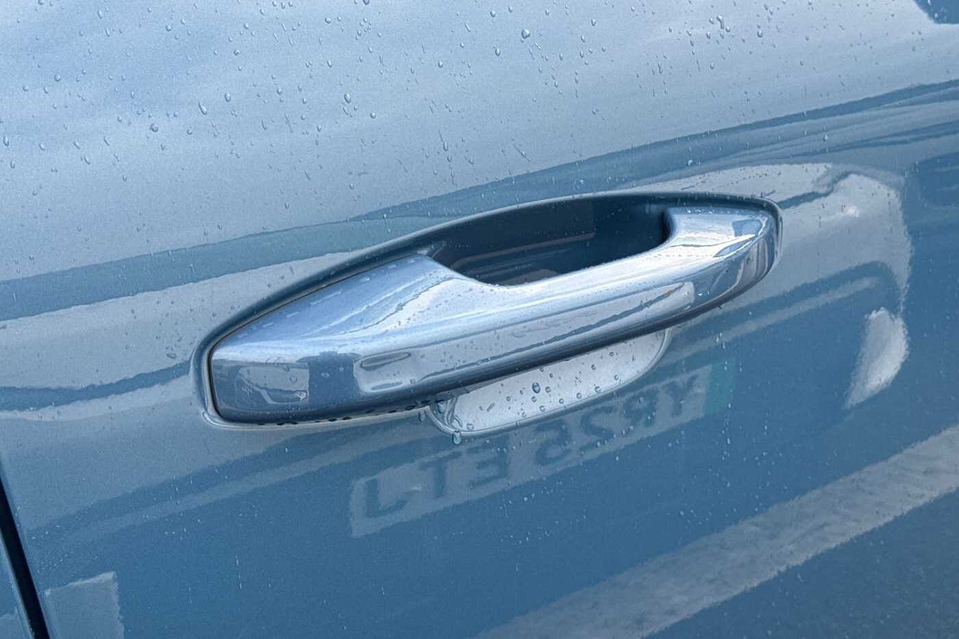 Used Volvo XC40 2023 for sale - 76302391: Photo 34