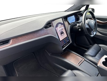 Used Tesla Model X 2020 for sale - 79445892: Photo
