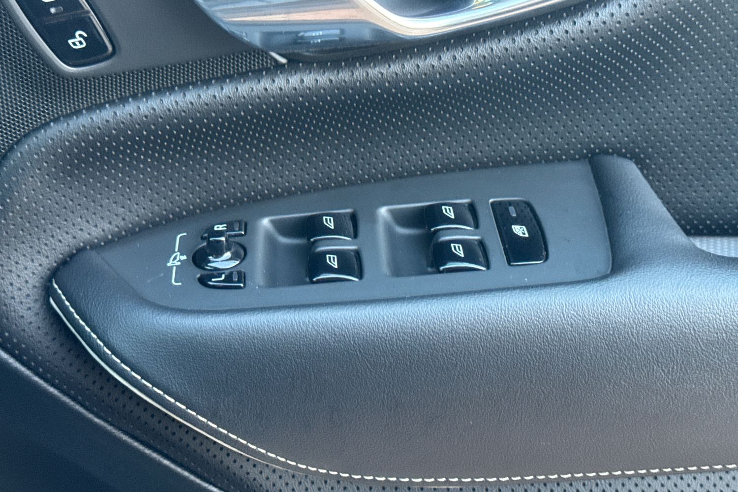 Used Volvo XC90 2021 for sale - 76614822: Photo 30