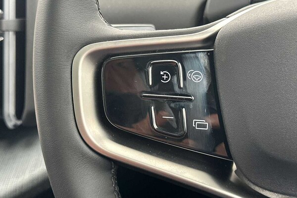 Used Volvo EX30 2024 for sale - 75467445: Photo 11