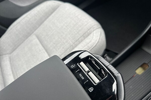 Used Volvo EX30 2024 for sale - 75467445: Photo 38