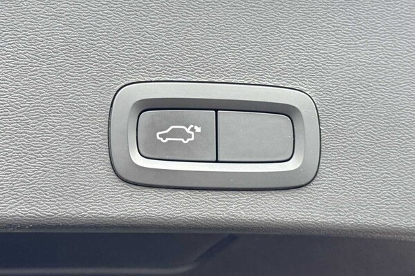 Used Volvo XC40 2021 for sale - 75467723: Photo 38