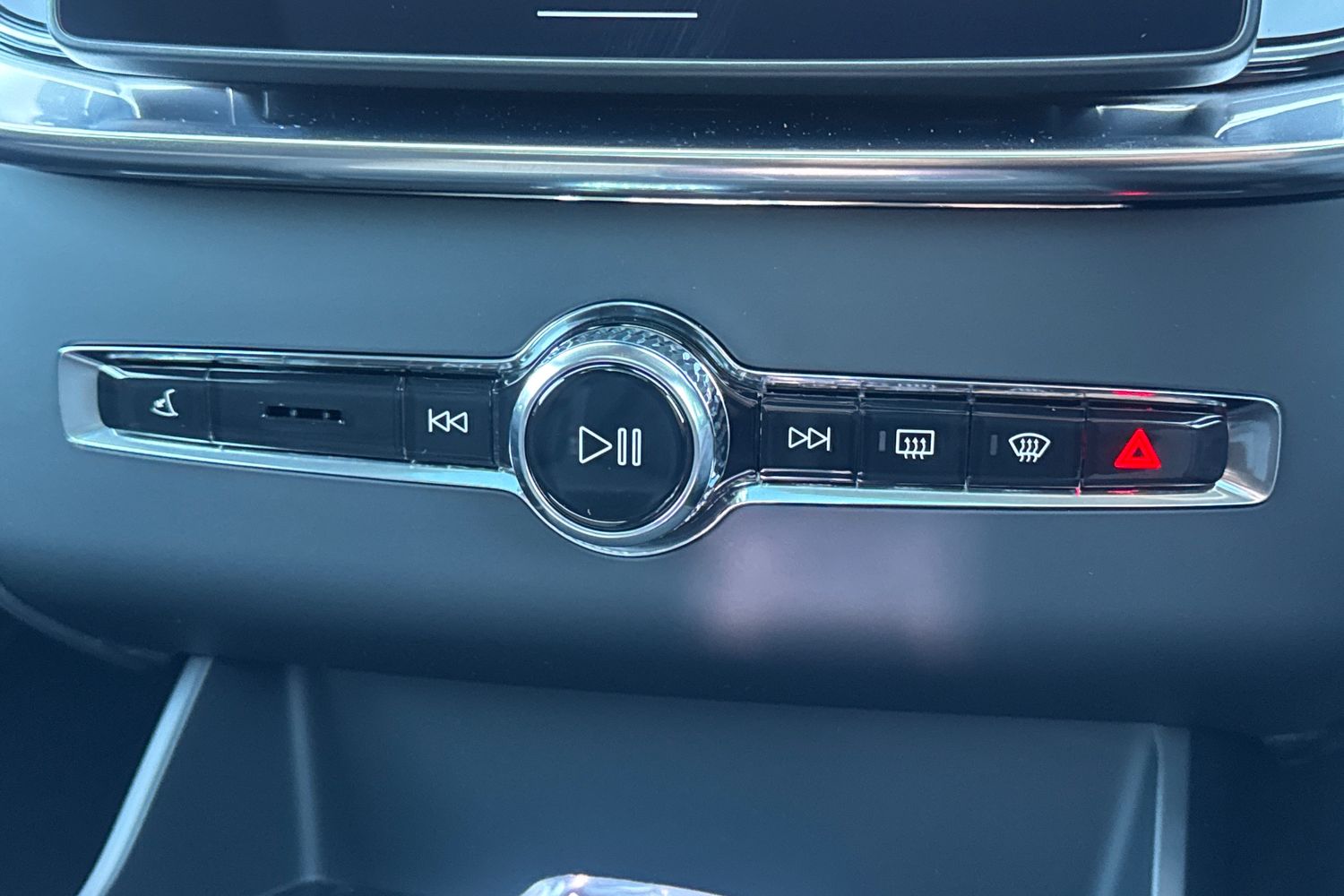 Used Volvo XC90 2025 for sale - 76796361: Photo 14