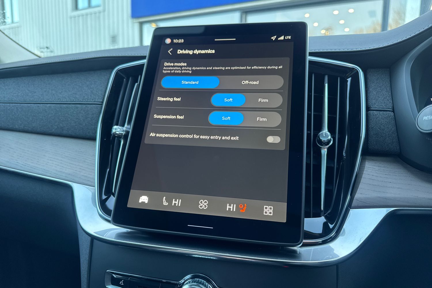 Used Volvo XC90 2025 for sale - 76796361: Photo 26