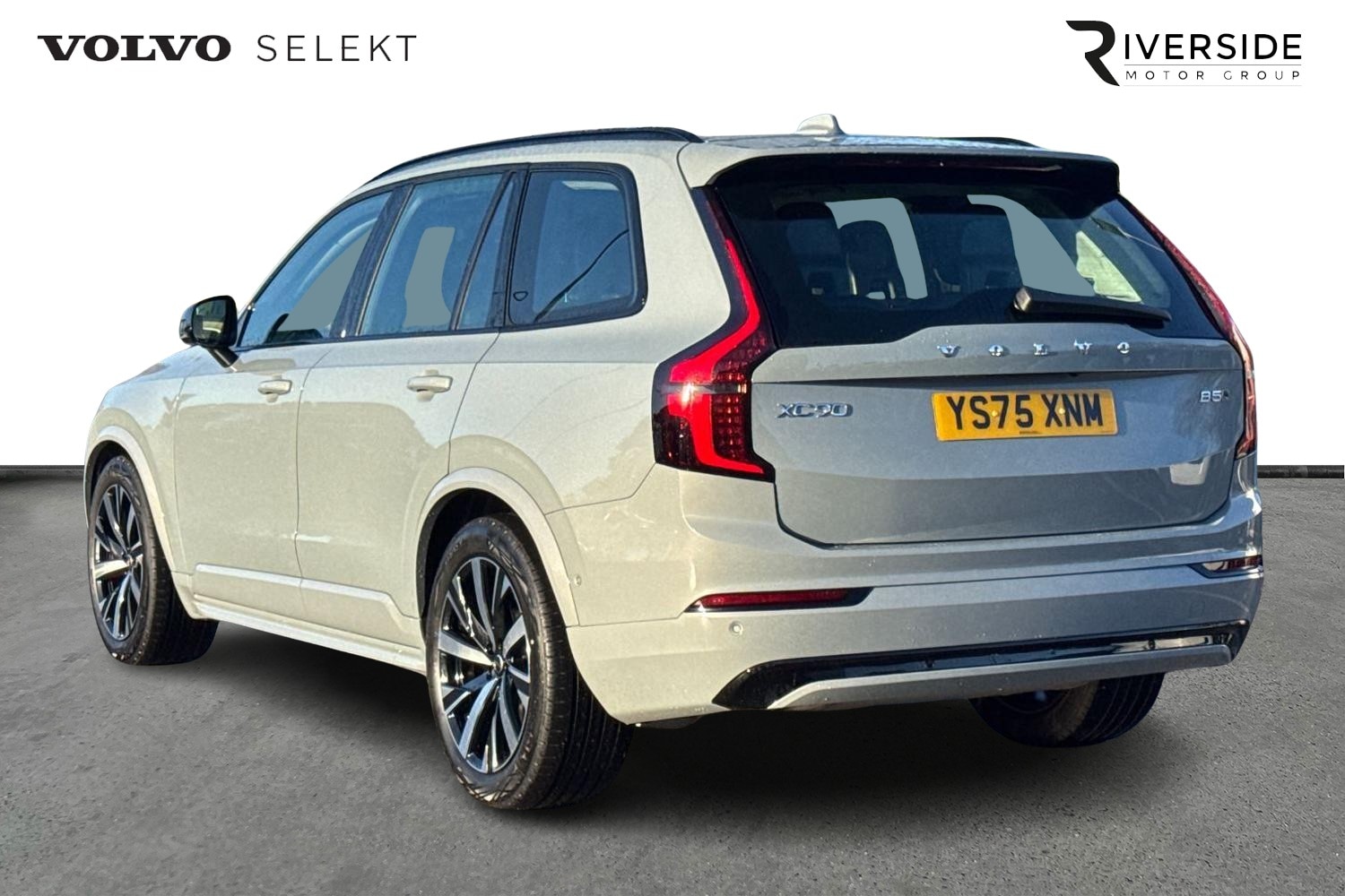 Used Volvo XC90 2025 for sale - 76796361: Photo 3