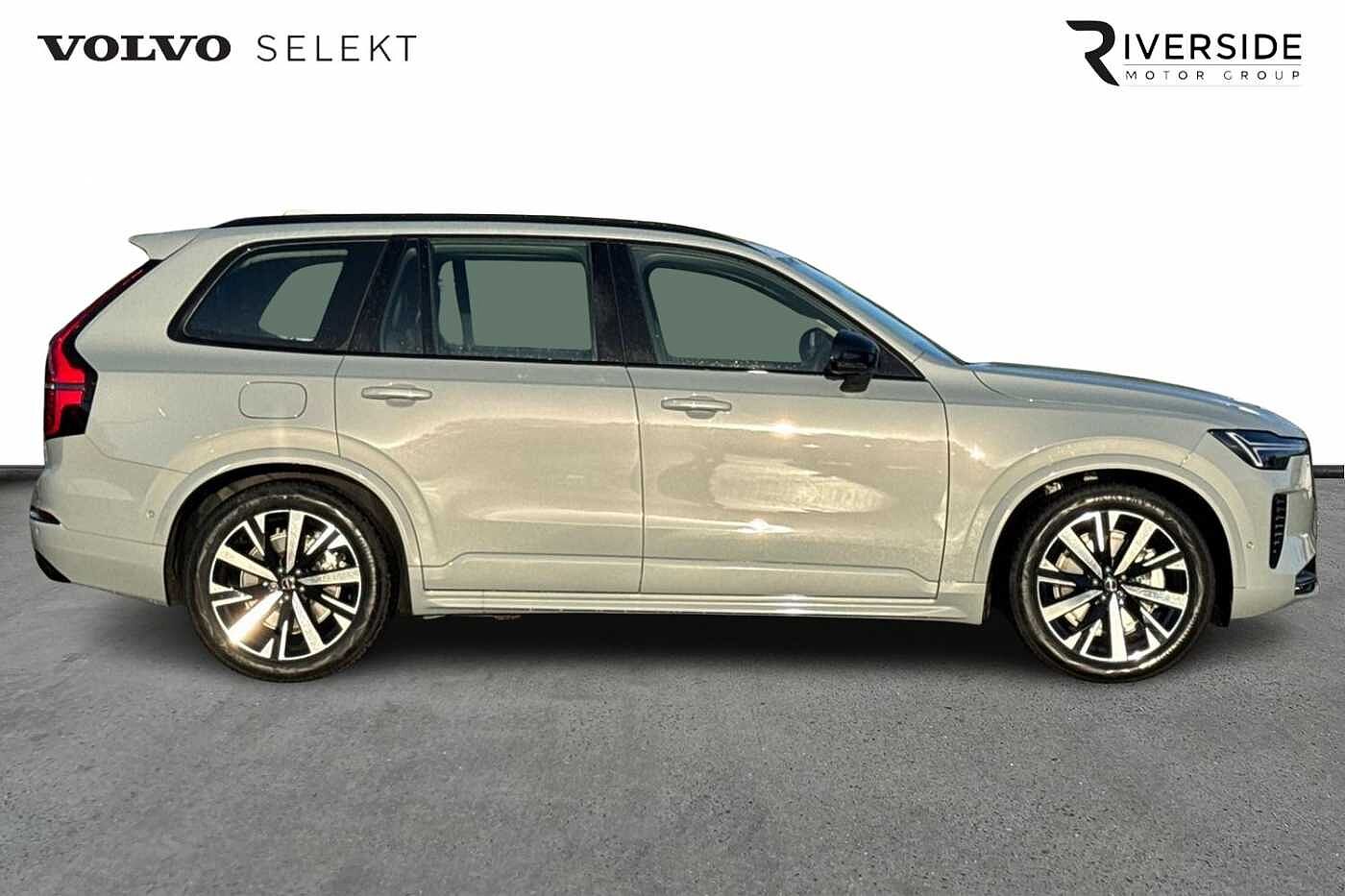 Used Volvo XC90 2025 for sale - 76796361: Photo 4