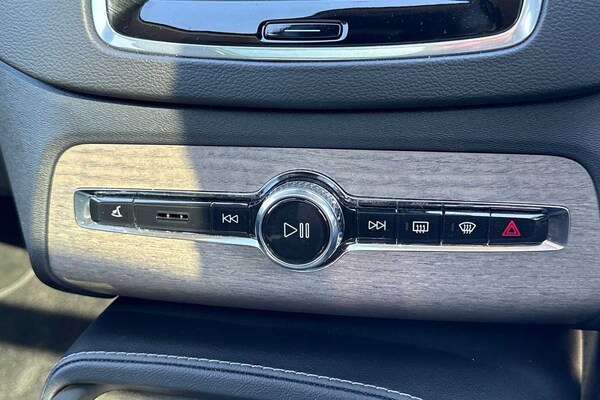 Used Volvo XC90 2022 for sale - 75467611: Photo 14
