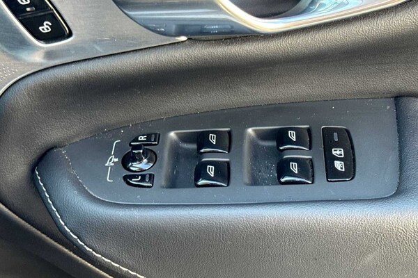 Used Volvo XC90 2022 for sale - 75467611: Photo 30