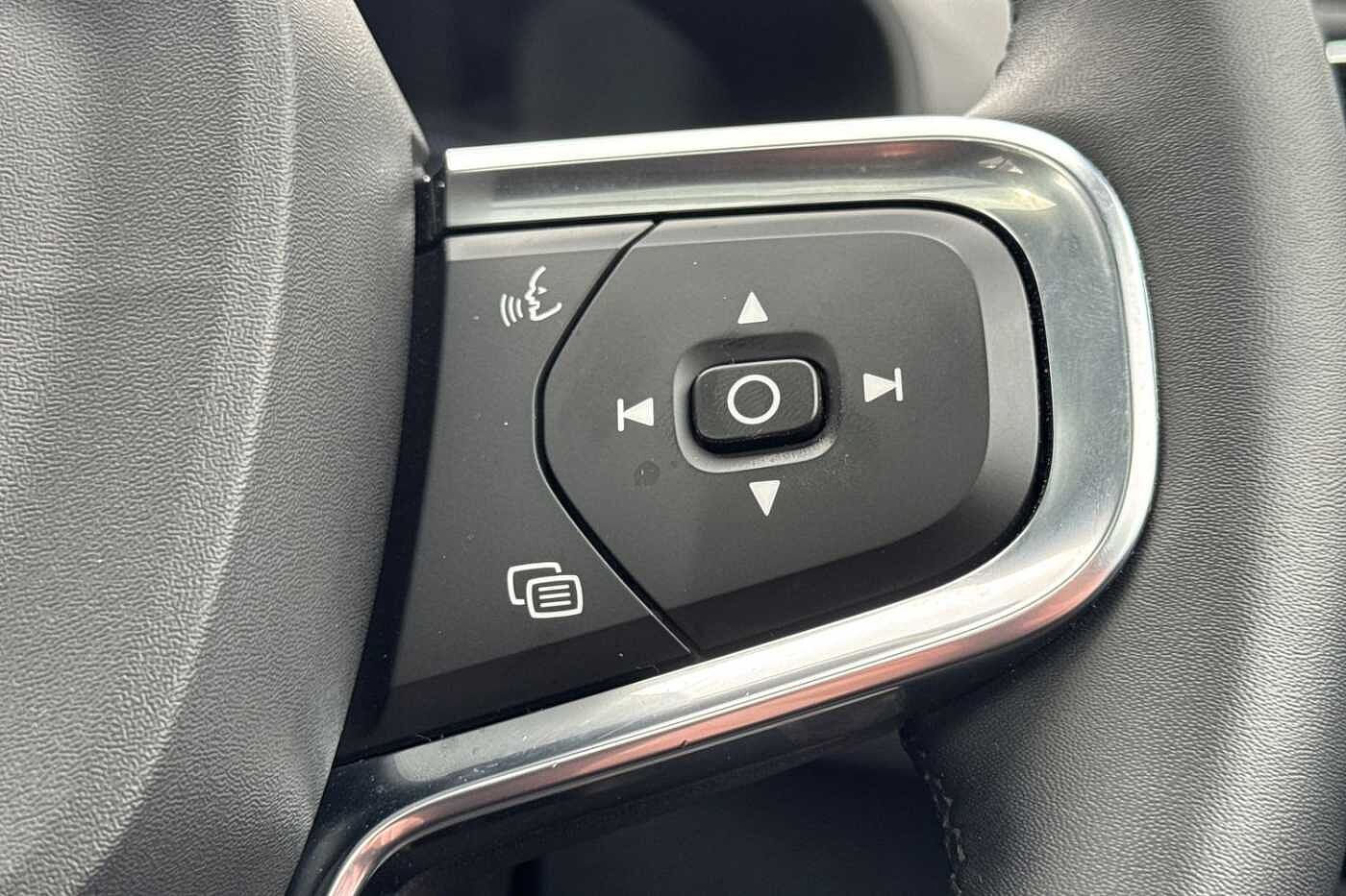 Used Volvo XC40 2022 for sale - 77198271: Photo 12