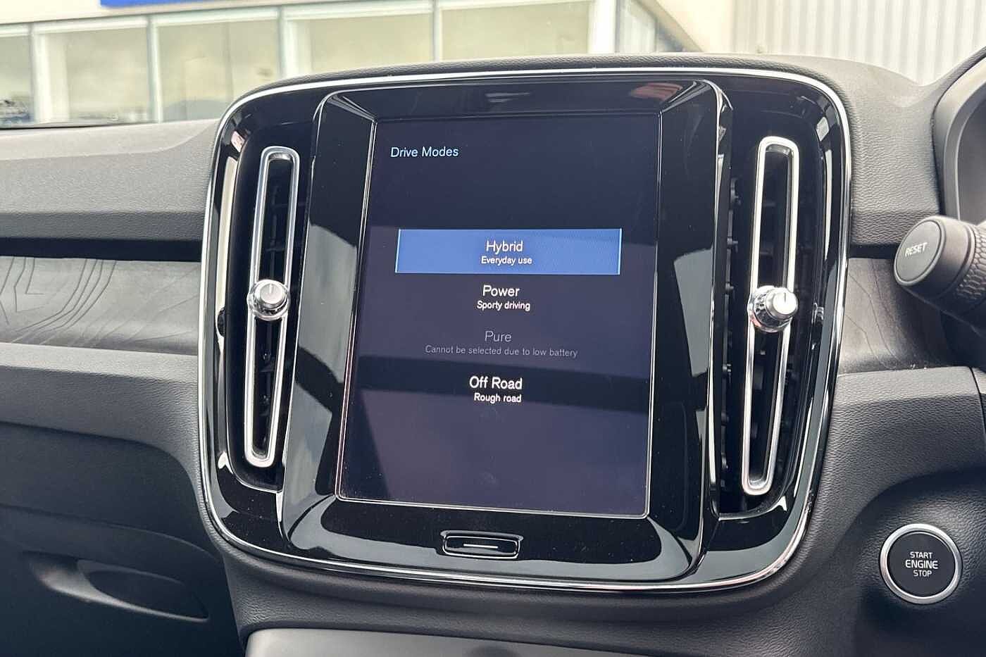 Used Volvo XC40 2022 for sale - 77198271: Photo 26