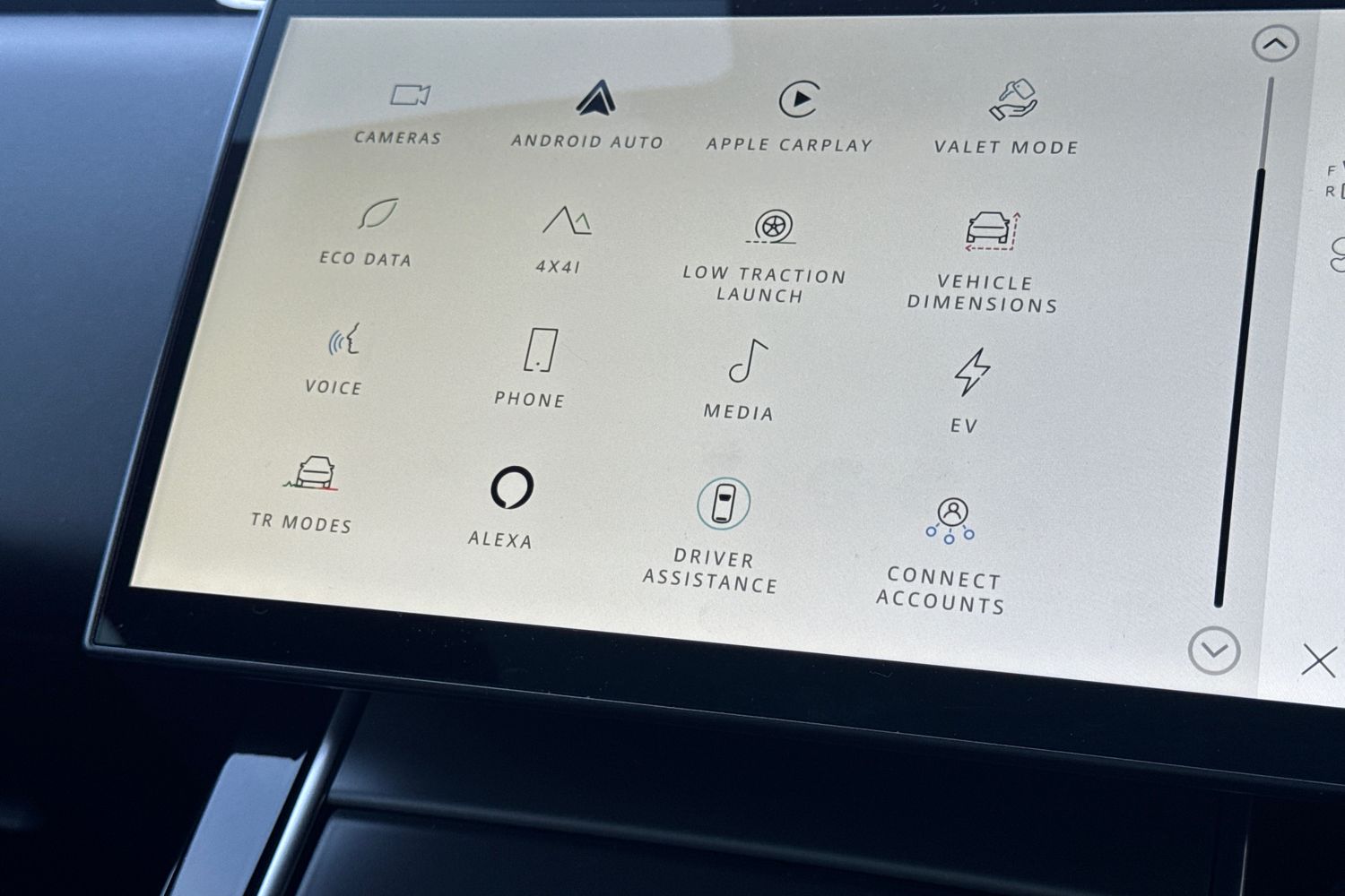 Used Land Rover Range Rover Evoque 2023 for sale - 76302468: Photo 25