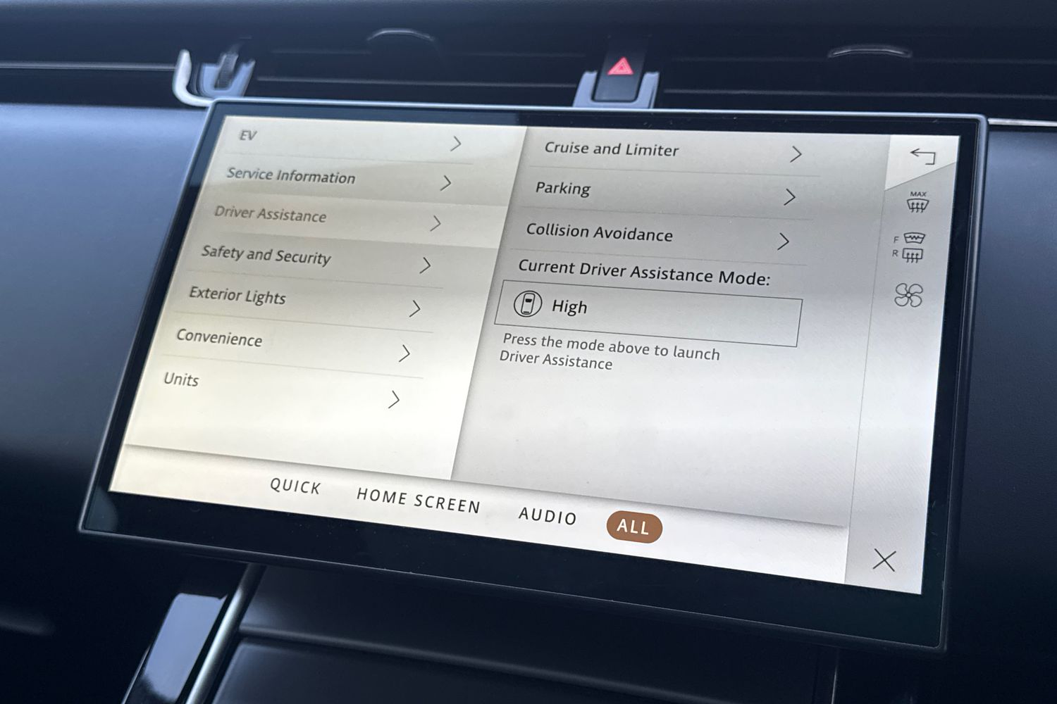 Used Land Rover Range Rover Evoque 2023 for sale - 76302468: Photo 34