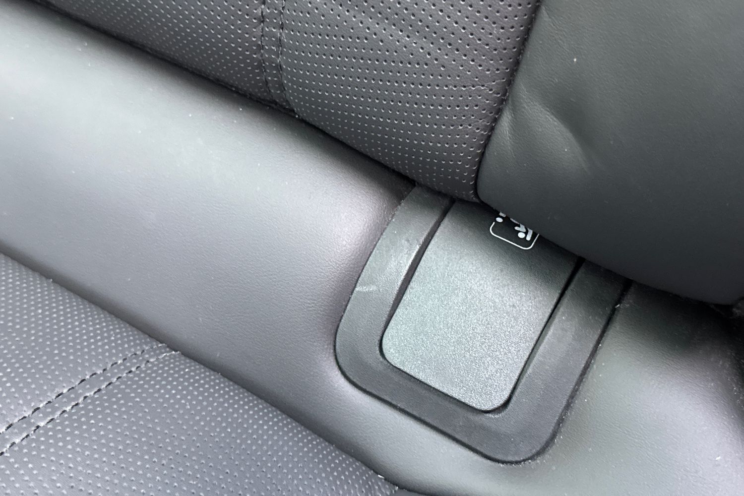 Used Land Rover Range Rover Evoque 2023 for sale - 76302468: Photo 37