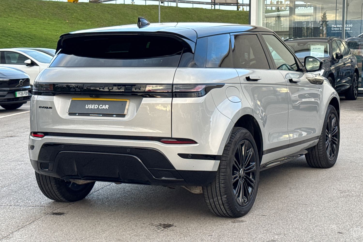 Used Land Rover Range Rover Evoque 2023 for sale - 76302468: Photo 40