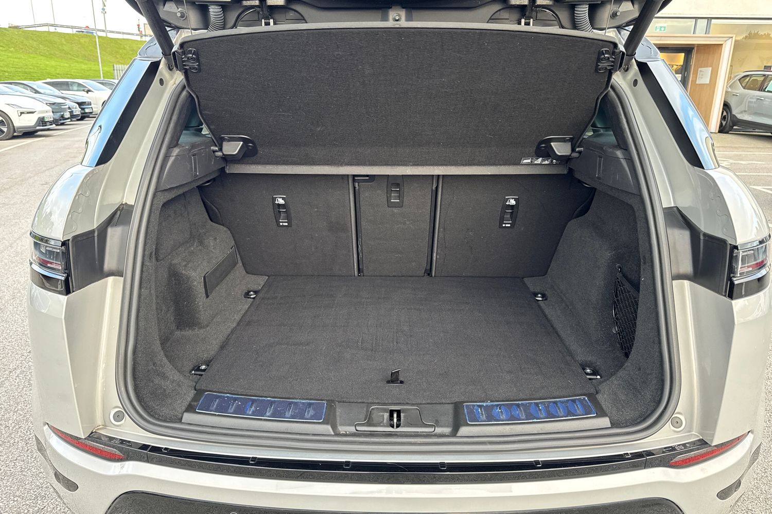 Used Land Rover Range Rover Evoque 2023 for sale - 76302468: Photo 8