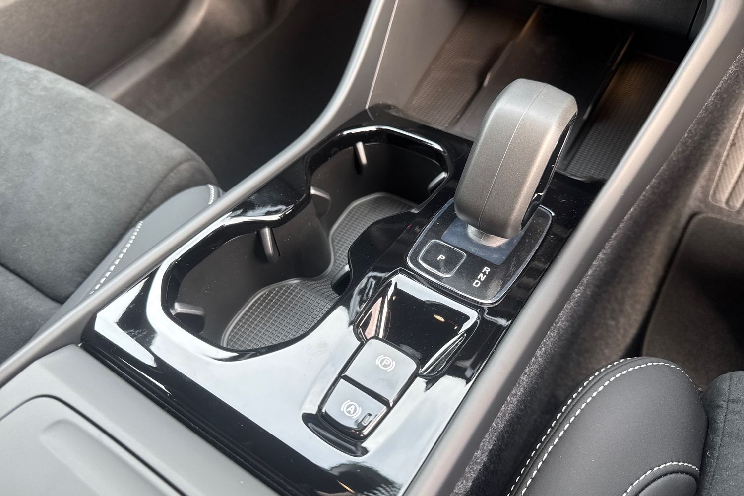 Used Volvo XC40 2025 for sale - 76614976: Photo 13