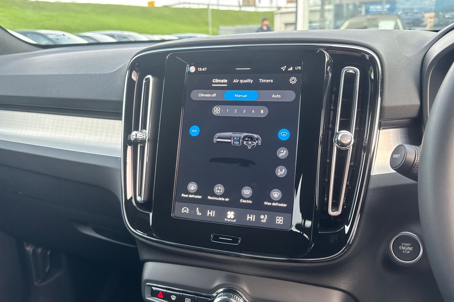 Used Volvo XC40 2025 for sale - 76614976: Photo 22