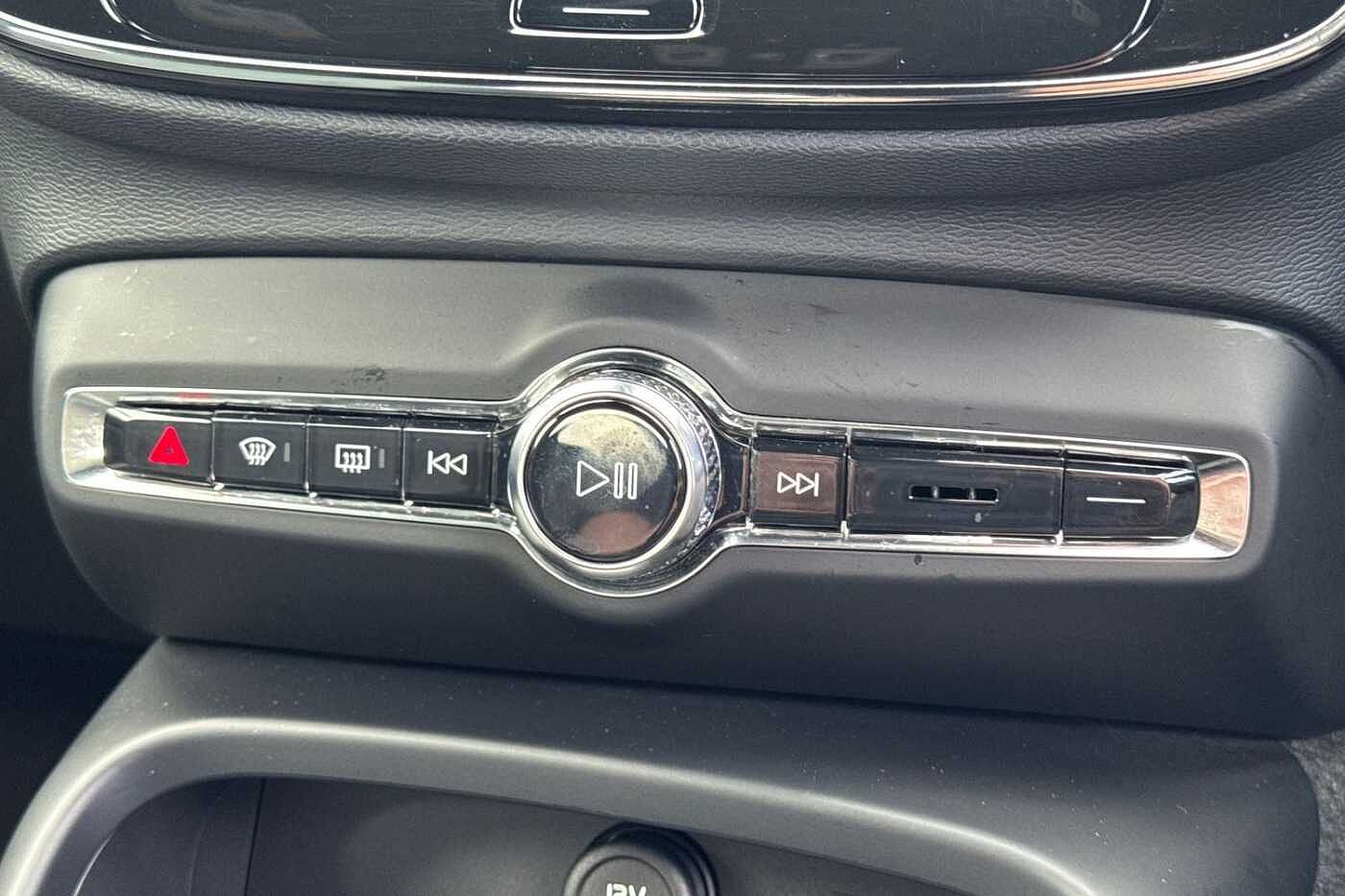 Used Volvo XC40 2022 for sale - 76079086: Photo 14