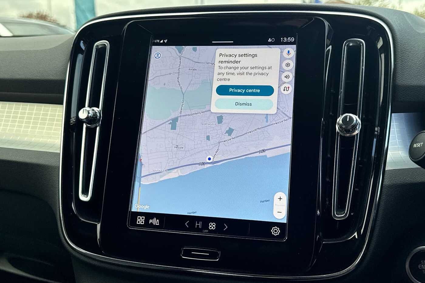 Used Volvo XC40 2022 for sale - 76079086: Photo 15