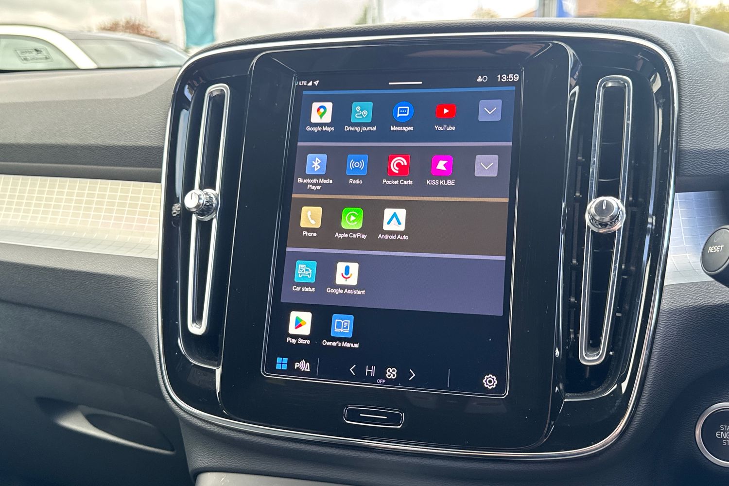 Used Volvo XC40 2022 for sale - 76079086: Photo 22