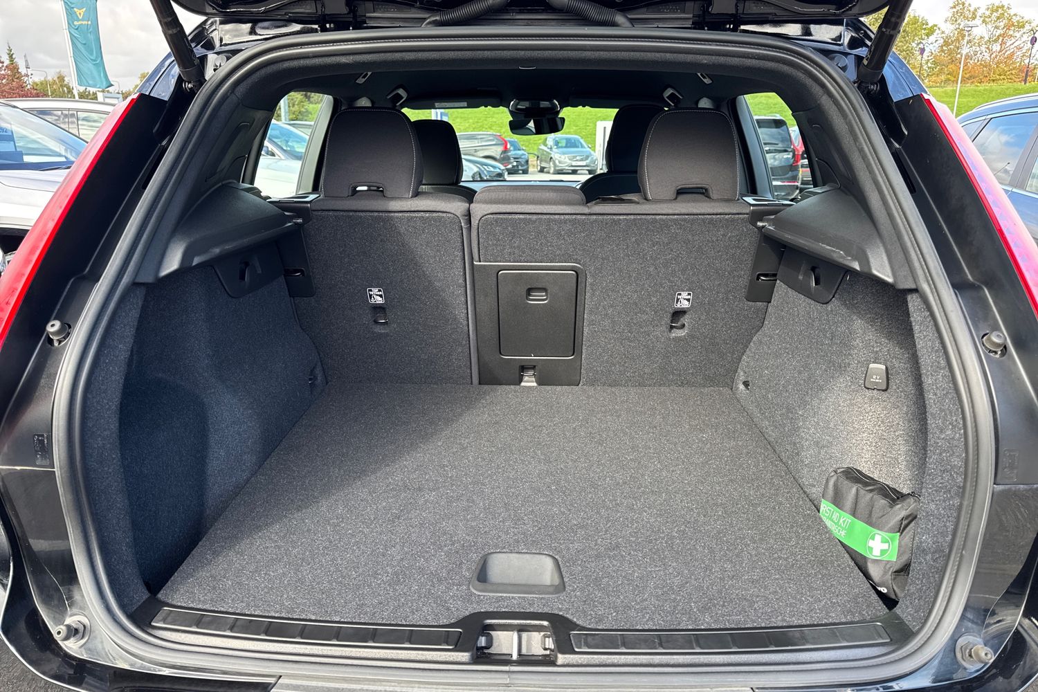 Used Volvo XC40 2022 for sale - 76079086: Photo 8