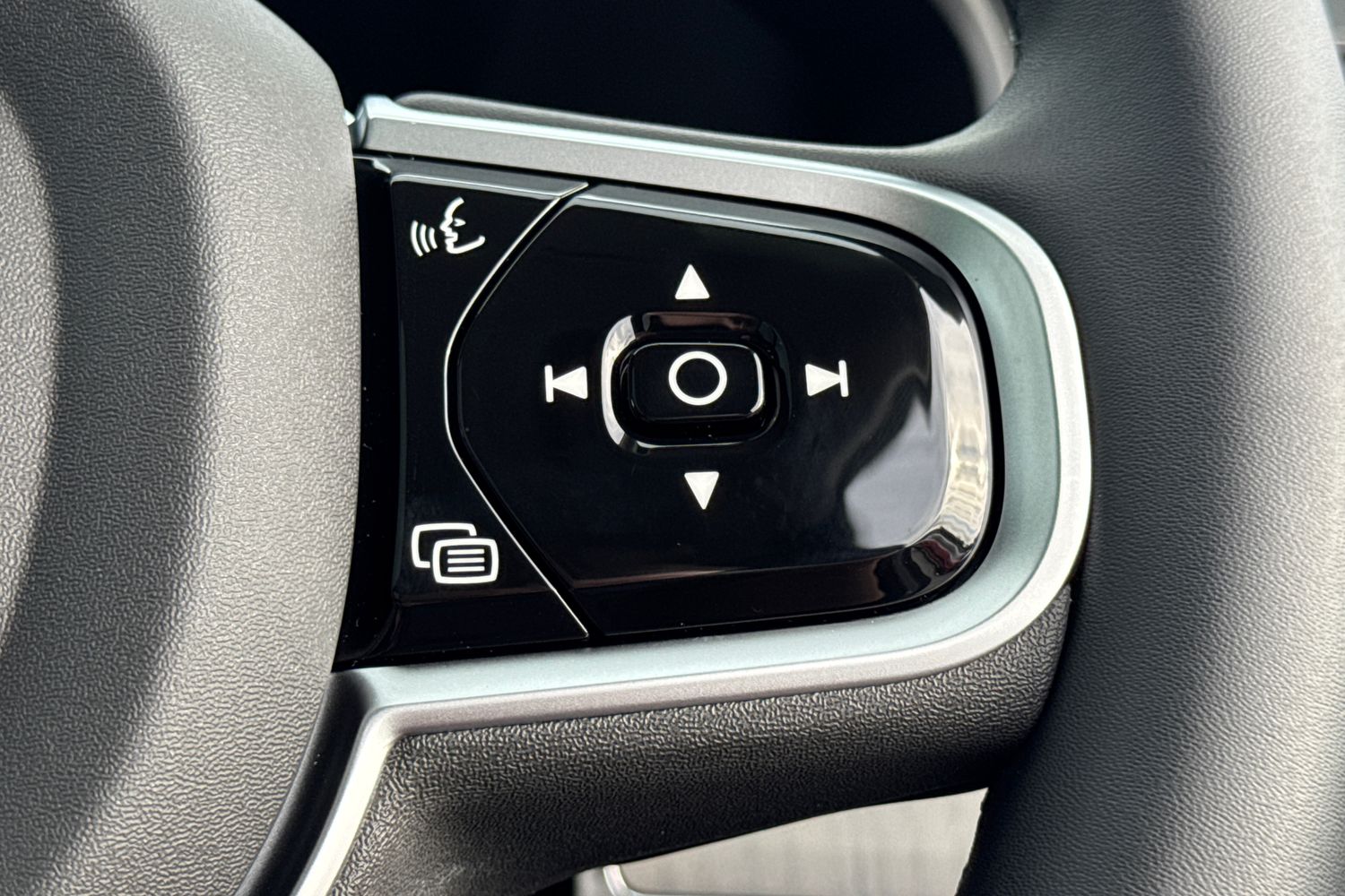 Used Volvo XC90 2025 for sale - 76234098: Photo 12