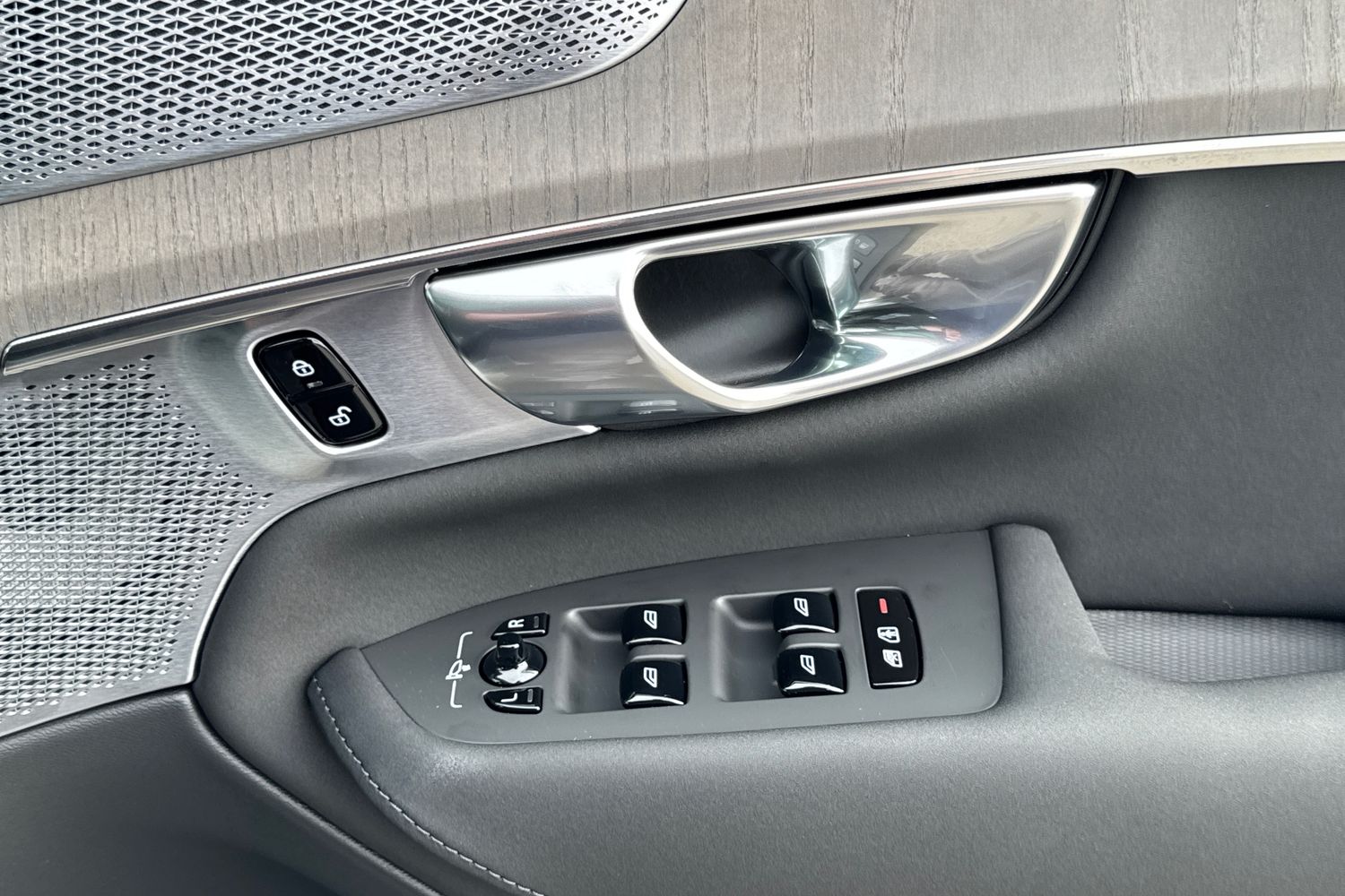 Used Volvo XC90 2025 for sale - 76234098: Photo 31